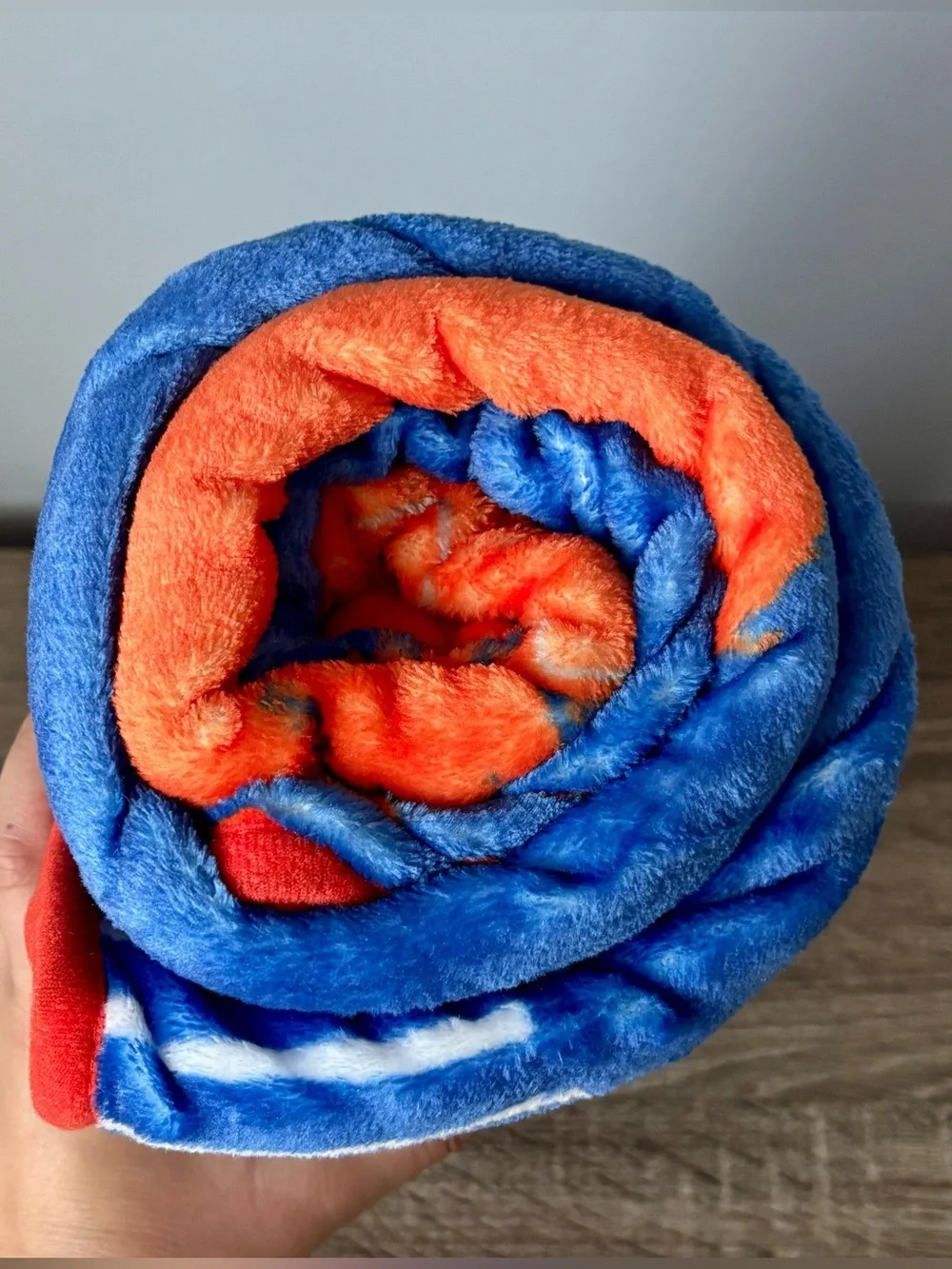 New York NY Islanders Hockey Plush Throw Fleece Blanket NEW 60x72 blue orange